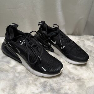 Nike Women's W Air Max 270 Trail Running Shoes Size 6.5
